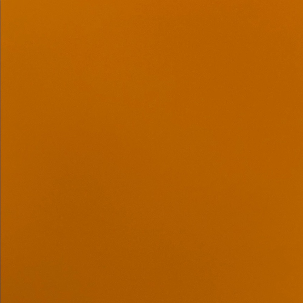 Meet your Posher, Stella